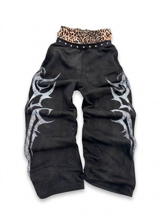 "Tribal Uno" sweatpants